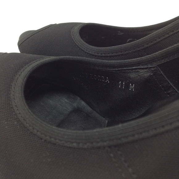 Donald J. Pliner ZORBA Black Mesh Elastic Pumps - Picture 11 of 13